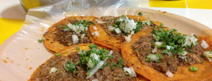Tacos Los Originales is one of Locais curtidos por Carlos.