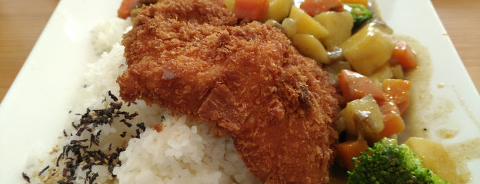 K'Pop Chicken is one of Lugares favoritos de Fábio.