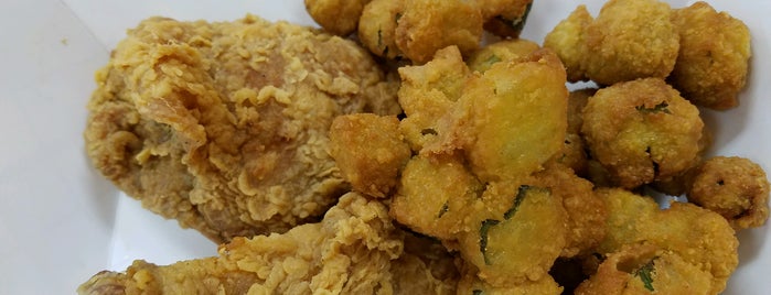 Uncle Remus Saucy Fried Chicken is one of Humboldt park.