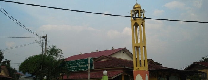 Surau Hidayatul Mustaqim is one of Masjid Dan Surau.