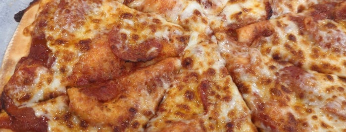 LaRosa's Pizzeria is one of Bobby Caples - http://bobbycaplescooking.com.