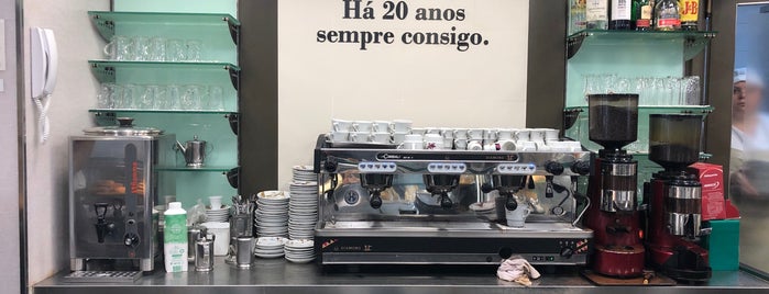 Pastelaria Viriato is one of Cafés*.