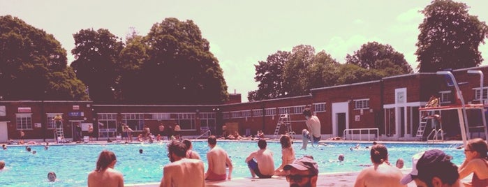 Brockwell Lido is one of London To Do.