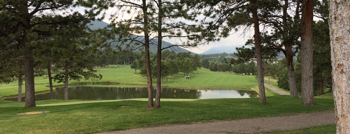 Hiwan Golf Club is one of Nickさんのお気に入りスポット.