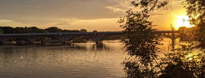 Anoka-Champlin Mississippi River Bridge is one of Tempat yang Disukai David.