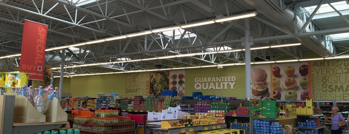 Aldi is one of Must-visit Food and Drink Shops in Binghamton.
