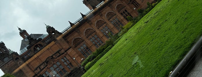 Kelvingrove Art Gallery and Museum is one of Glasgow.