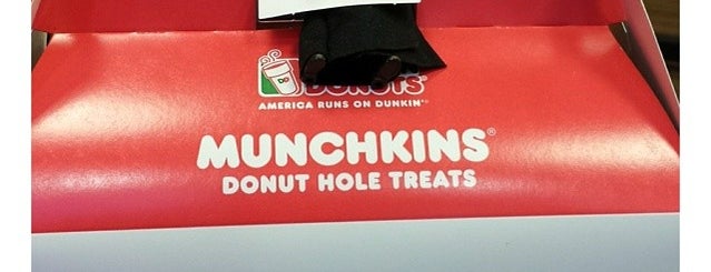 Dunkin' Donuts is one of Sandy : понравившиеся места.