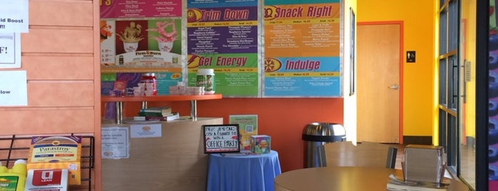 Smoothie King is one of Tempat yang Disukai Blaire.