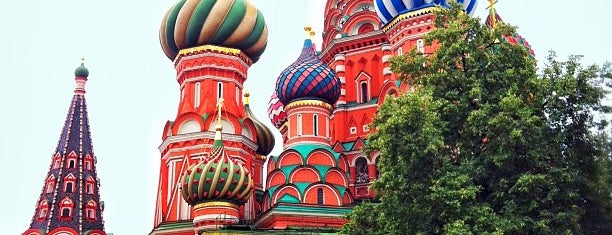 赤の広場 is one of Моя карта достопримечательностей  в Москве.