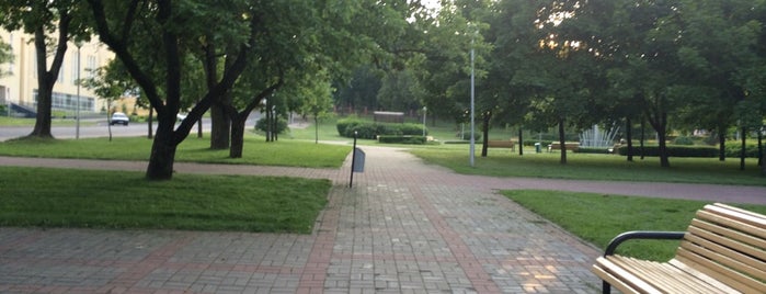 Кальварийский сквер is one of [PLAN] Парки и скверы Минска.