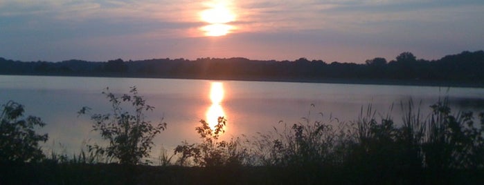 Newark Reservoir is one of Lugares favoritos de Richard.