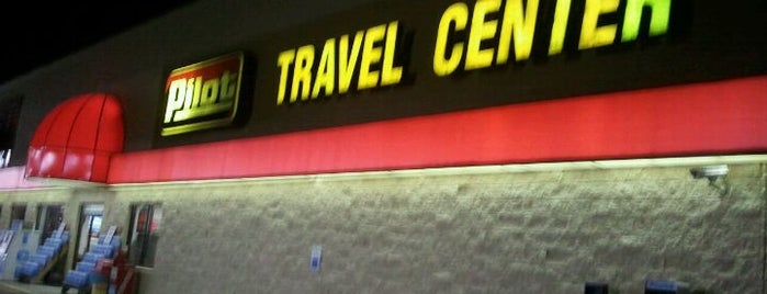 Pilot Travel Centers is one of Orte, die 🖤💀🖤 LiivingD3adGirl gefallen.