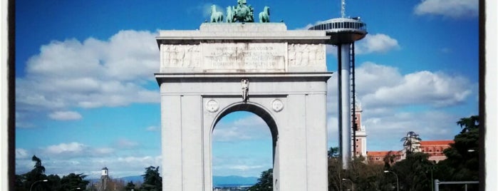 Arco de la Victoria is one of Madrid Capital 02.