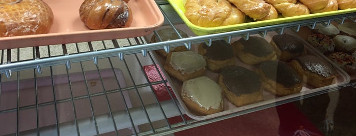 Central Pastry is one of Butler County Donut Trail.