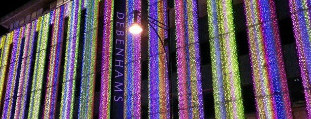 Debenhams is one of Dicas de Londres..
