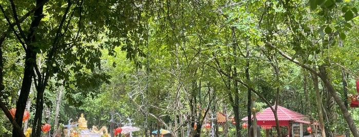 อุทยานศาสนาพระโพธิสัตว์กวนอิม KuanYin Inter-Religious Park is one of ประจวบคีรีขันธ์, หัวหิน, ชะอำ, เพชรบุรี.