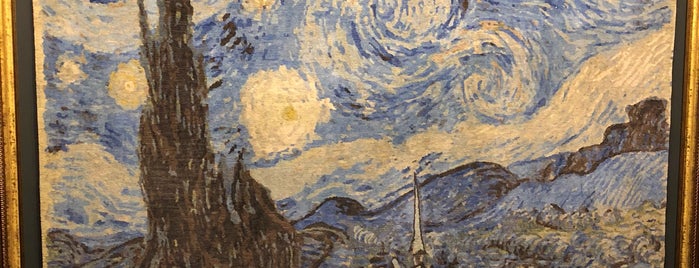 Van Gogh Art Centre is one of Dxb.