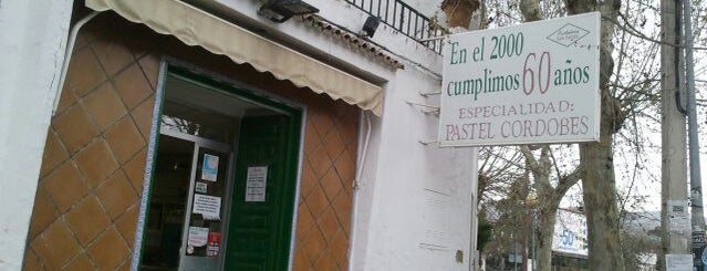 Pastelería San Rafael. Especialidad Pastel Cordobés is one of Lieux qui ont plu à Isabel.