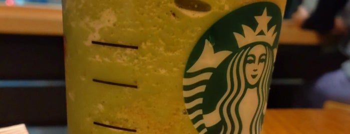 Starbucks is one of 電源席有りメモ.