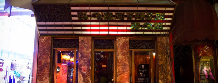 Loos American Bar is one of Wien bei Nacht.