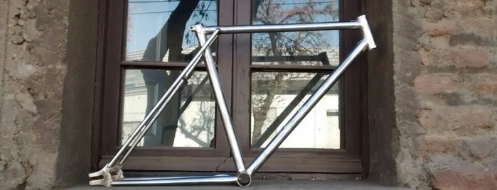 Atom Cycles is one of Luis 님이 저장한 장소.