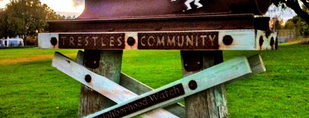 The Trestles Community is one of Posti che sono piaciuti a Garick.