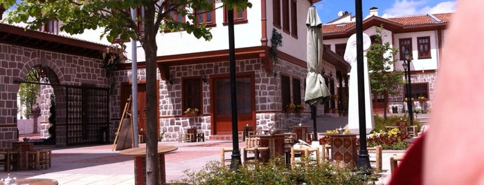 Hanımeli Çay Evi is one of Lugares favoritos de Nika💎.