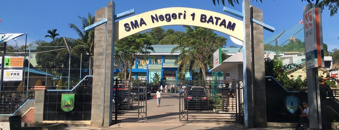 SMAN 1 Batam is one of daily-check-in.