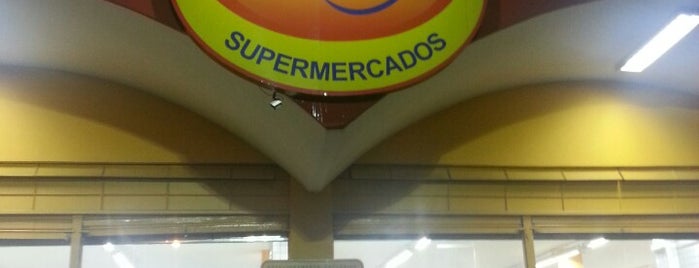 Supermercado Ricoy is one of Locais curtidos por Julio.