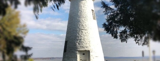 Concord Point and Lighthouse is one of HDG.