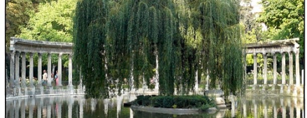 Parc Monceau is one of Paris.