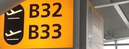 Gate B32 is one of Delさんのお気に入りスポット.