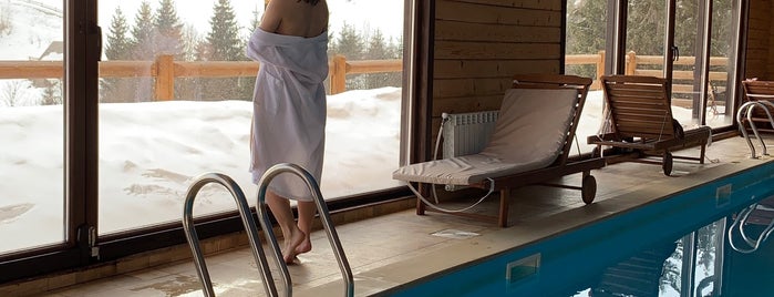 Chalet Du Mont Pool And Spa is one of Украина.