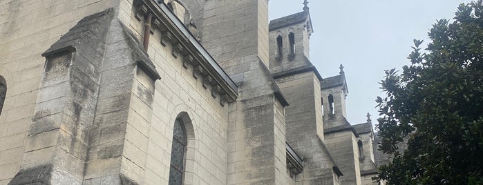 Église Saint-Martin is one of Pau.
