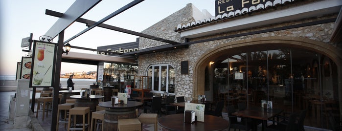 Restaurante La Fontana is one of Javea.