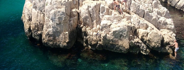 Calanque de Sugiton is one of French Riviera.