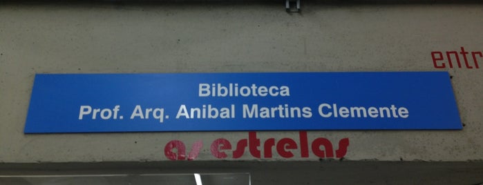 Biblioteca Prof. Arq. Anibal Martins Clemente is one of Unisantos.
