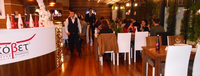 Kobet Steakhouse is one of Lugares favoritos de Sibell.