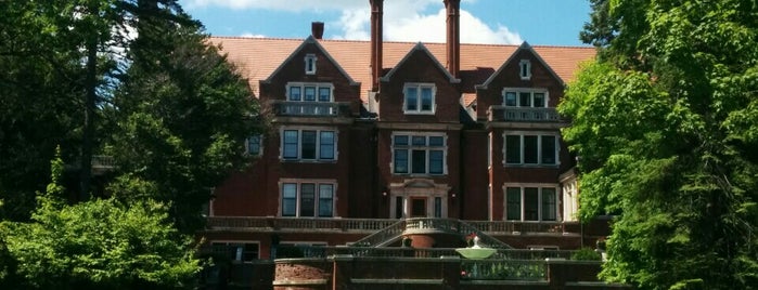 Glensheen Historic Estate is one of favorite places.
