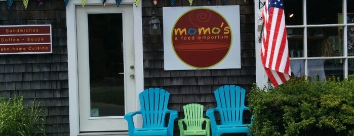 Momo's is one of Lugares favoritos de Ann.