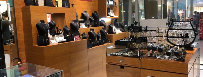 Morana is one of The 15 Best Fashion Accessories Stores in São Paulo.