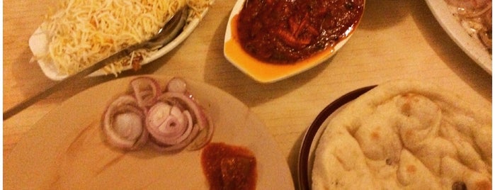 Must-visit Indian Restaurants in Mumbai