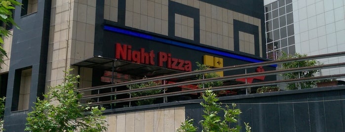 Night Pizza | پيتزا شب is one of Eetplekken in Teheran.