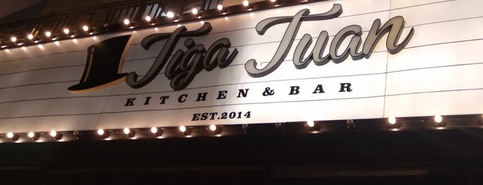 Tiga Tuan - Kitchen & Bar (d/h Tjap Toean) is one of Coffee Shops & Nightlife Surabaya.