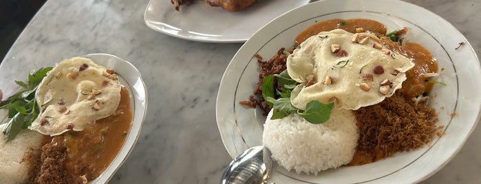 Pecel Madiun is one of Restaurant/Foodcourt.