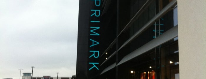 Primark is one of Lieux qui ont plu à Aniya.