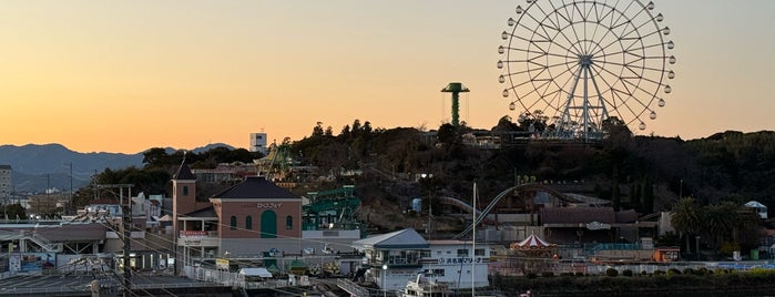 時わすれ 開華亭 is one of サウナ  温泉.