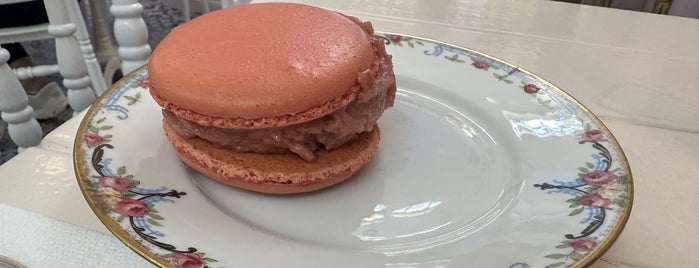 Angea Bar A Macarons is one of France.