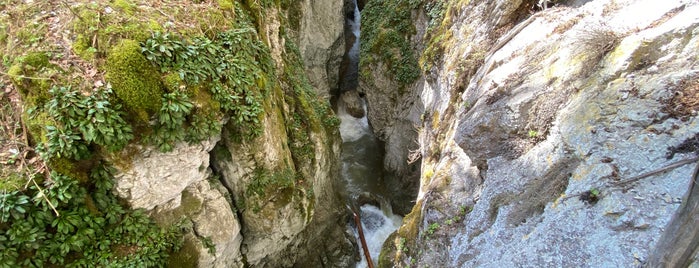 Дяволският мост и водопада is one of Rhodope mountains.